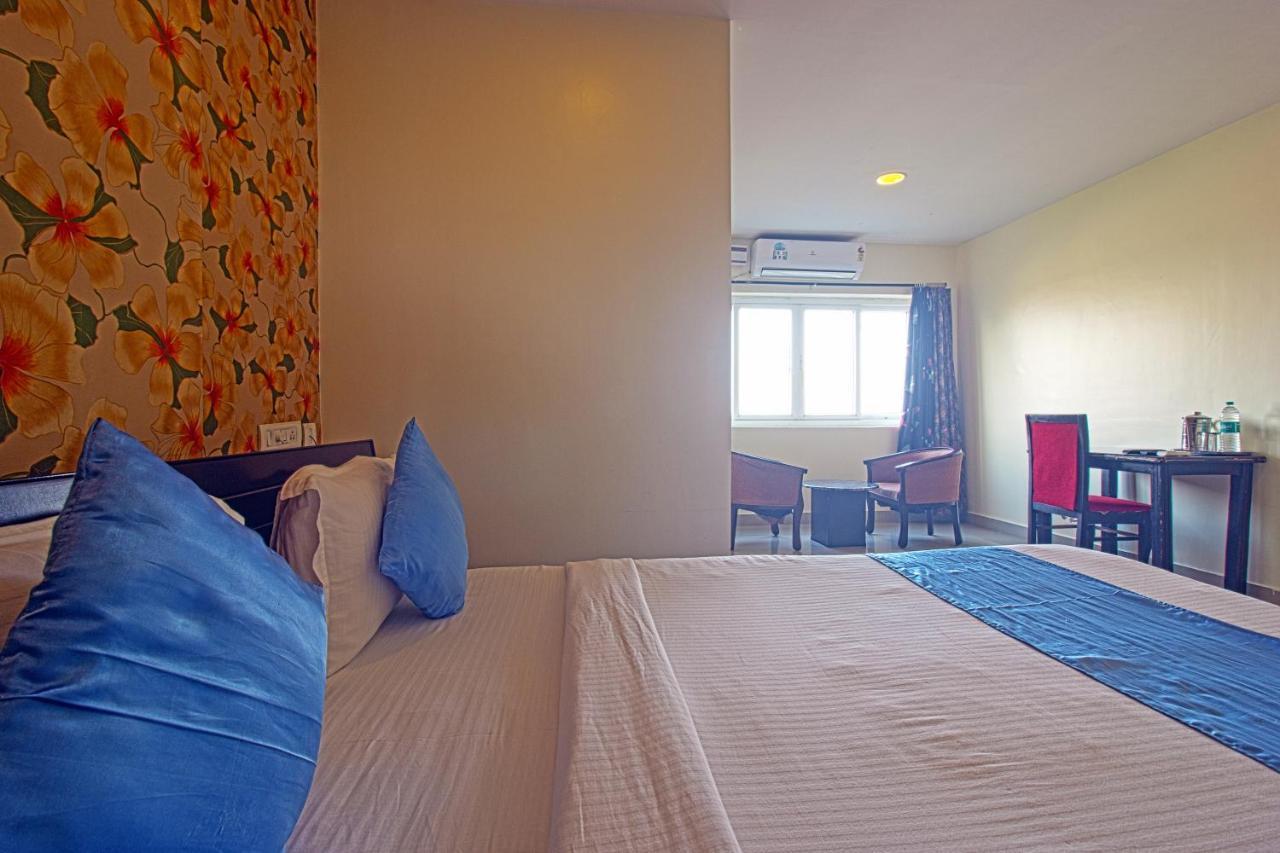 Hotel Ns Royal Emirates With 3Hr Early Check In Haïdarabad Extérieur photo