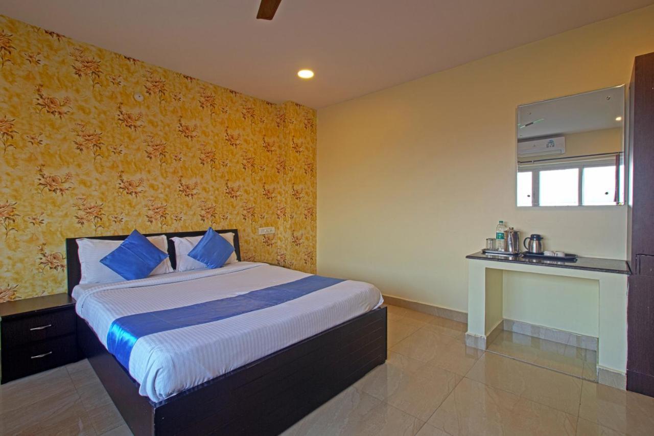 Hotel Ns Royal Emirates With 3Hr Early Check In Haïdarabad Extérieur photo