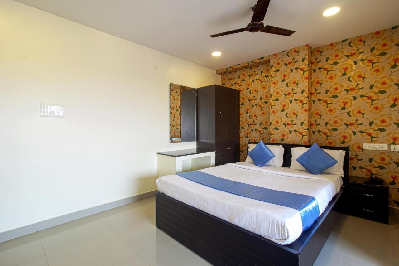 Hotel Ns Royal Emirates With 3Hr Early Check In Haïdarabad Extérieur photo