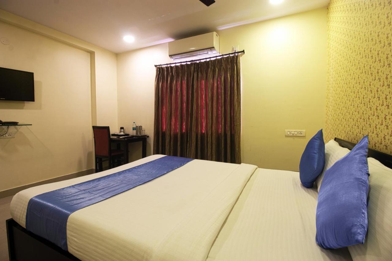 Hotel Ns Royal Emirates With 3Hr Early Check In Haïdarabad Extérieur photo